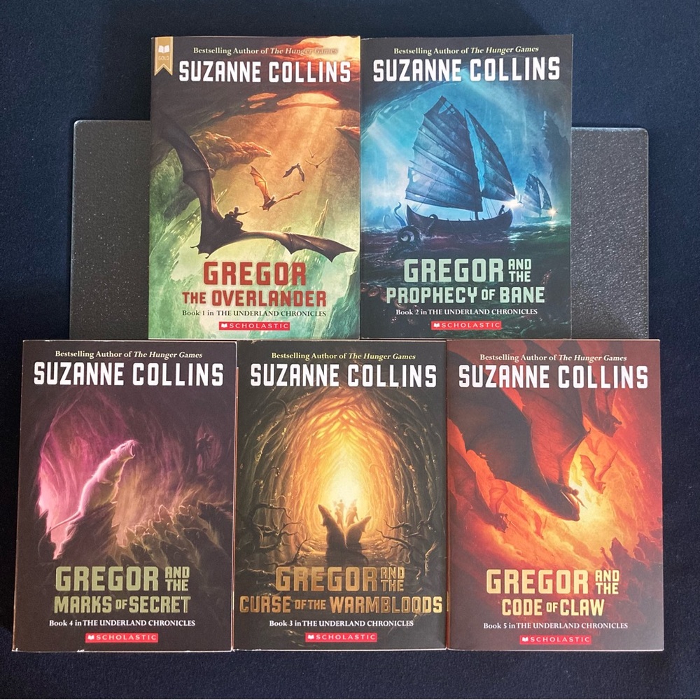 SCHOLASTIC Gregor the Overlander set